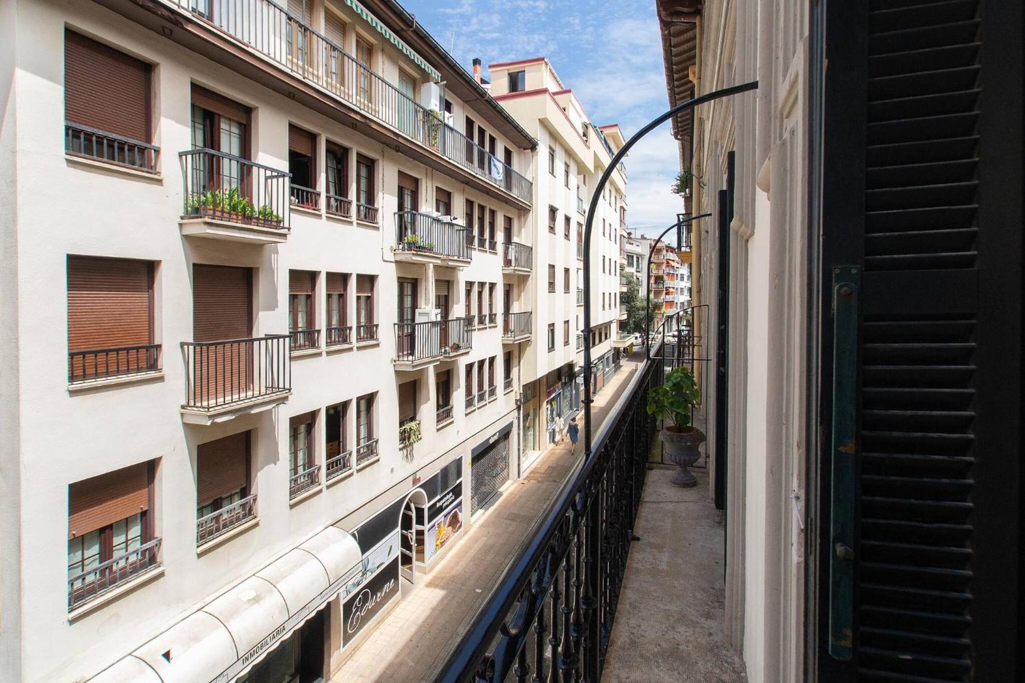 Apartamento Earra - Eder, 3 Min. Playa Y En Pleno Centro Zarautz Exterior foto